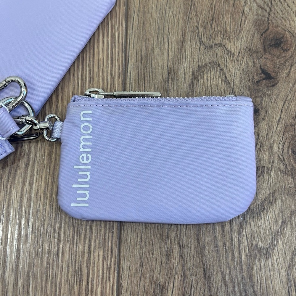 NWT Lululemon Dual Pouch Wristlet In Lilac Ether - Picture 2 of 6